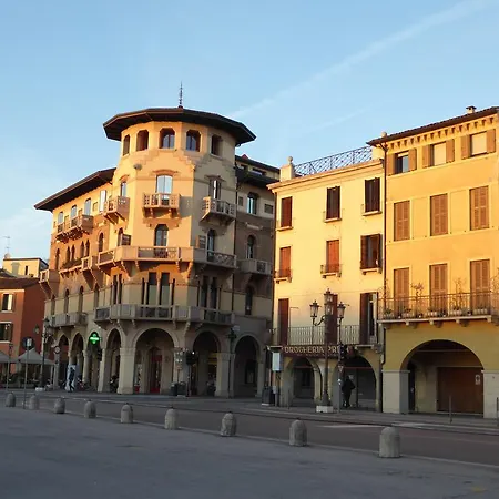 Residenza Carducci 3* Padua