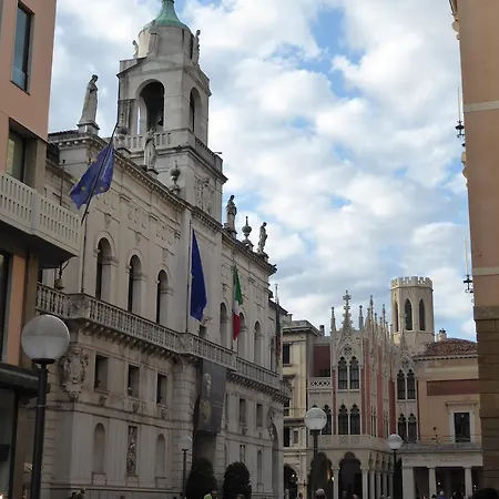 Nocleg ze śniadaniem Residenza Carducci