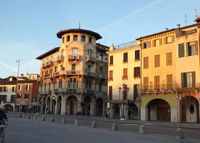 Residenza Carducci 3* Padova