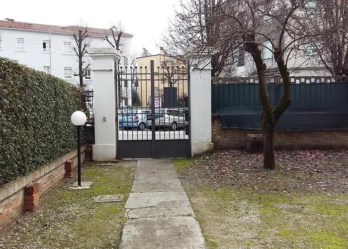 Residenza Carducci Alojamento de Acomodação e Pequeno-almoço 3*