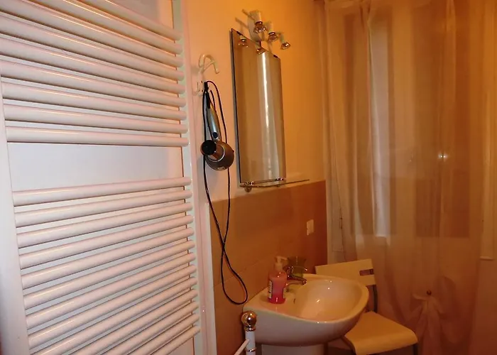 Residenza Carducci Bed & Breakfast 3*