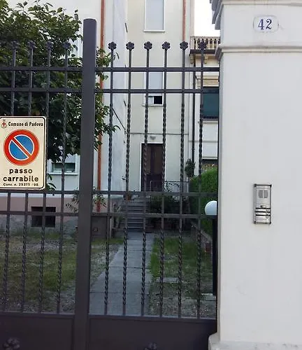 Bed & Breakfast Residenza Carducci