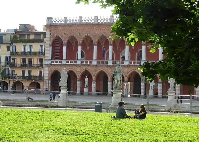 Bed & Breakfast Residenza Carducci 3*