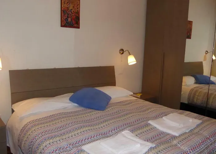 Residenza Carducci Alojamento de Acomodação e Pequeno-almoço 3*